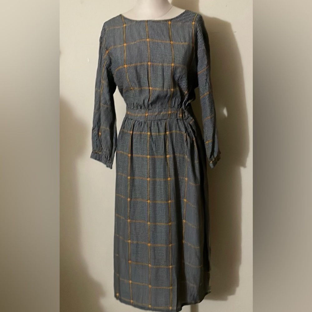 Dress - Picture 2 of 7
